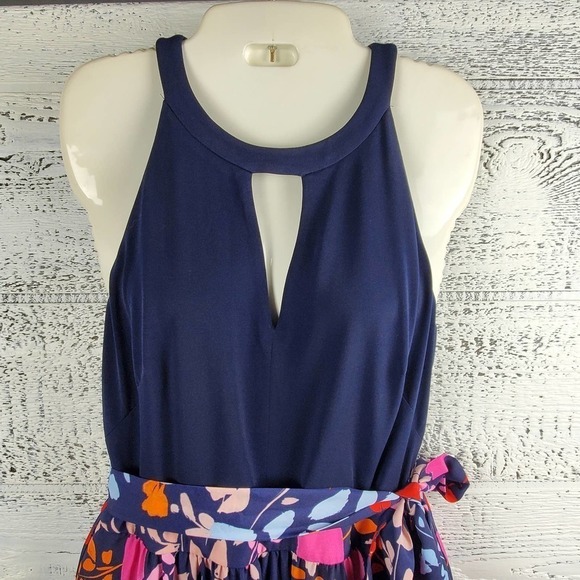 Vince Camuto Maxi Belted Cut Out Sleeveless Halter Floral Dress Size 8 - Picture 3 of 9